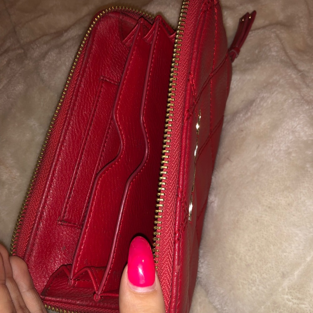 Red Bebe Wallet - Picture 4 of 5